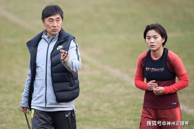 B席喜获皇马生涯首球 期待在国家德比中展现斗志